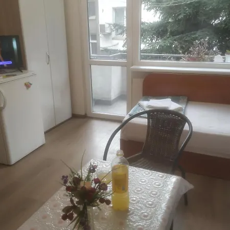 Апартаменты Daria Luxury Seaside Apartment